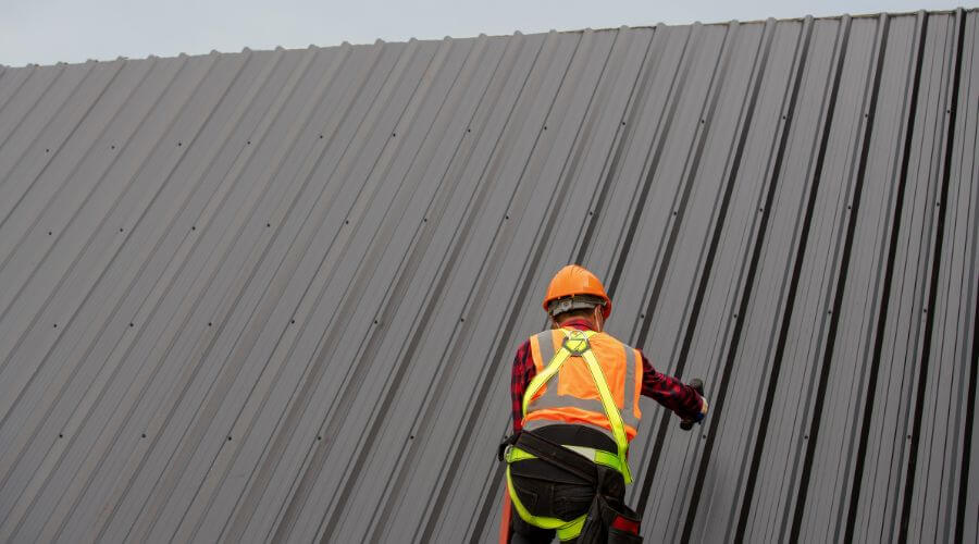 Expert Emergency Roof Repairs services in Stringtown, OK